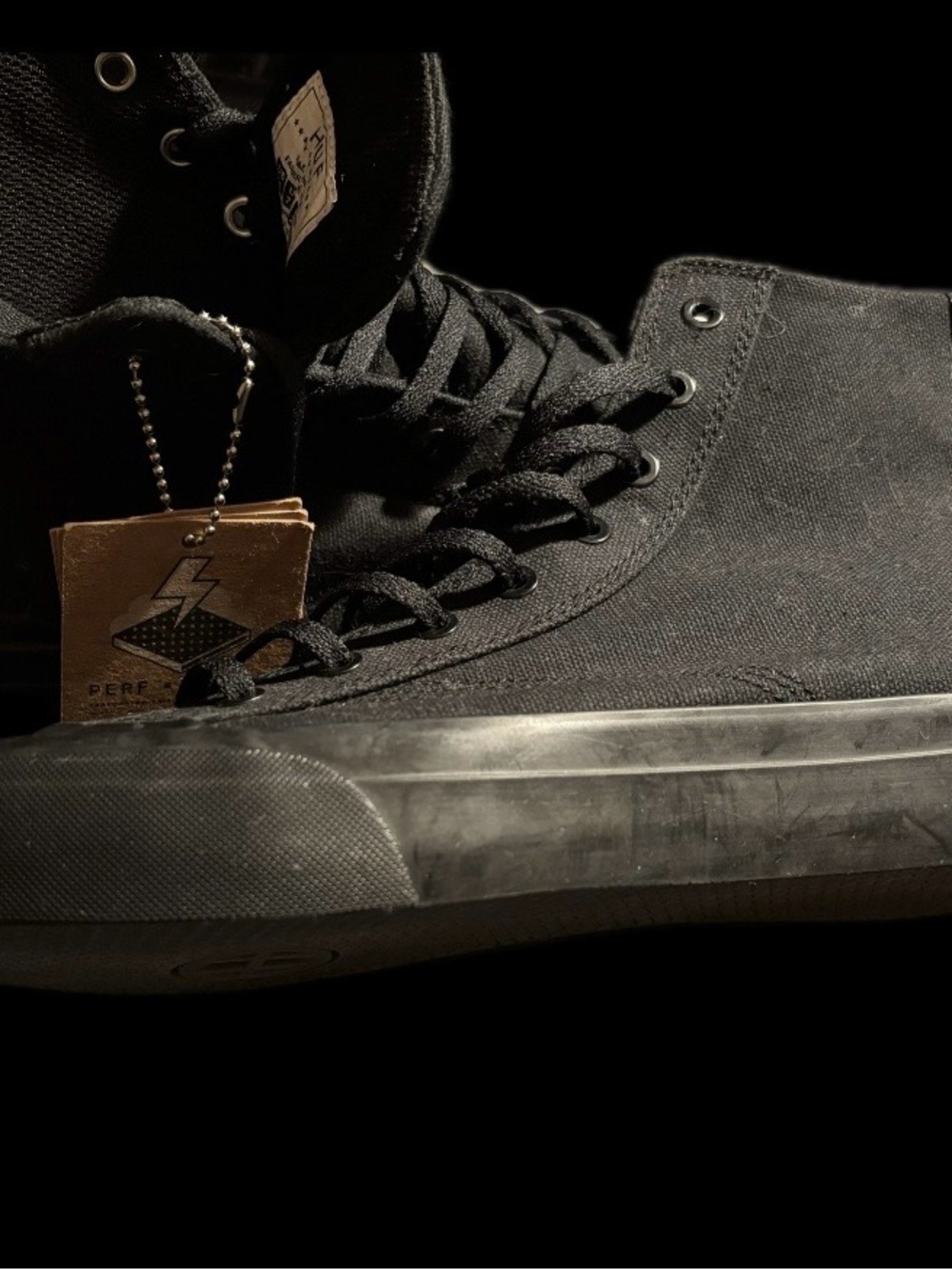 Huf Classic Hi ESS TX
Black Black
